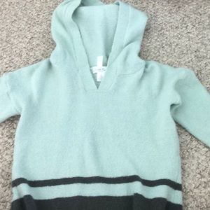 super comfy tillys hoodie